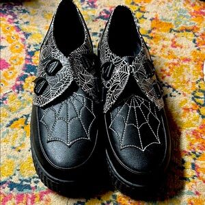 Strange Cult - Krypt Spiderweb themed shows. Women’s 7